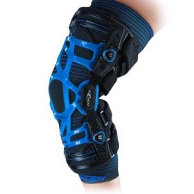 Medial Knee Brace OA Reaction TriFit  X-Small D-Ring / Hook and Loop Strap Closure 13 to 15-1/2 Inch Thigh Circumference Right Knee