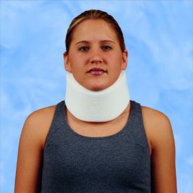 Cervical Collar Comfo-Eze Medium Density Adult X-Large, Regular One-Piece 3-1/2 Inch Height 25-1/2 Inch Length