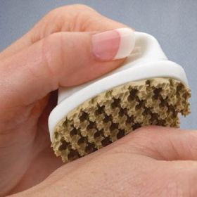 Massage Brush SkinSational Rubber Bristles White